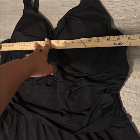 Anne Cole Swim Suit Womens 20w Black One Piece Flowy Ruche Beach Vacation Pool - Picture 4 of 6